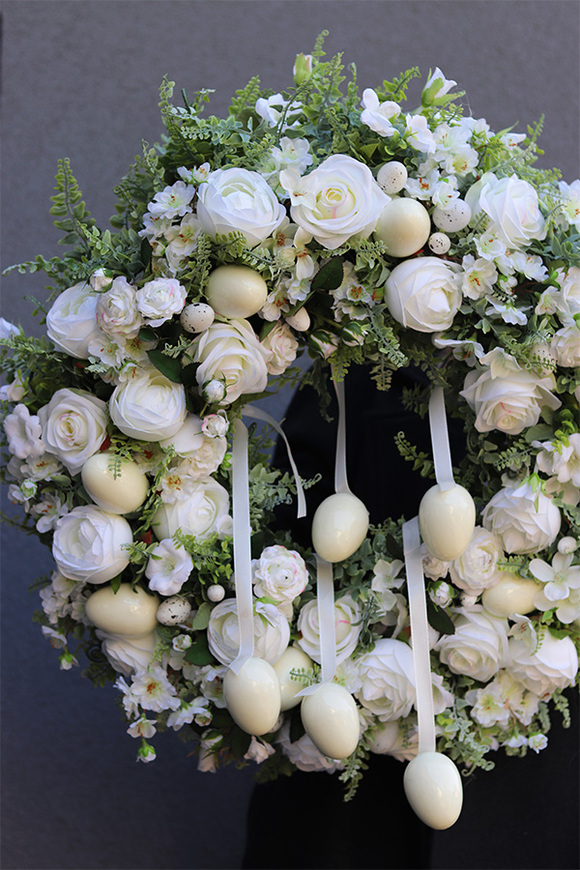 Green Canoe White 2, wianek wiszący na Wielkanoc