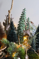 Złote Jelenie, świąteczny stroik na tacce LED