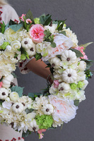 Białe Dynie 2, jesienny wianek z owocami