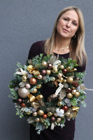 Złota Wigilia, świąteczny wianek na drzwi