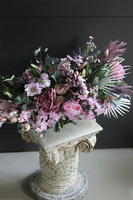 Pink Beauty Laos, kompozycja kwiatowa w naczyniu