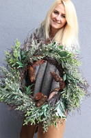 Zima w Mieście Modern, wianek na drzwi