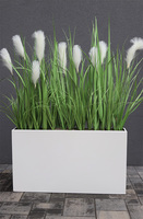 Mojo 2, kompozycja ze sztucznej trawy w donicy klienta, wys.113cm