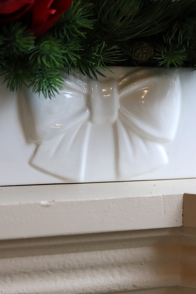 Amarylis Kokarda Denerra w, świąteczna kompozycja z czerwonymi kwiatami, wys.66cm