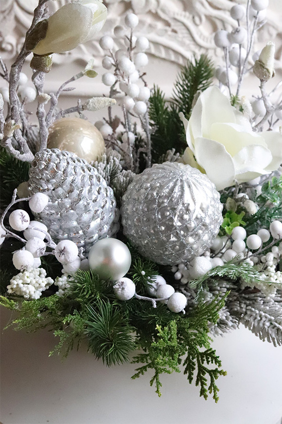 Frozen, zimowa kompozycja w osłonce