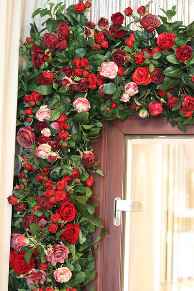 Polska Róża, brama kwiatowa na wejście