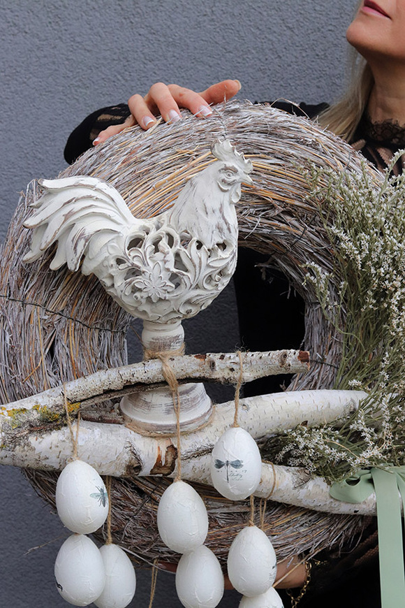 Coco Cottage, wielkanocny wianek na drzwi