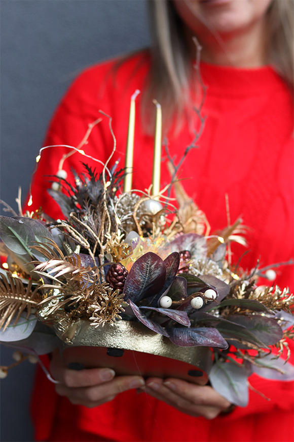 Złota Łuna, świąteczny stroik LED w naczyniu