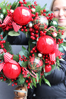 Apart American Christmas 4, świąteczny wianek do powieszenia