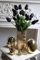 Black April, bukiet tulipanów gumowych Czerń