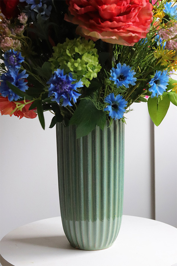 Morizon Green, dekoracyjny bukiet w wazonie