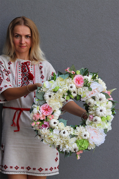 Białe Dynie 2, jesienny wianek z owocami