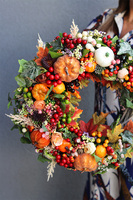 Jesień w Domu Big 2, jesienny wianek z dyniami