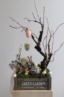 Modernita, nowoczesny stroik wielkanocny w skrzyneczce, wym.60x45x20cm