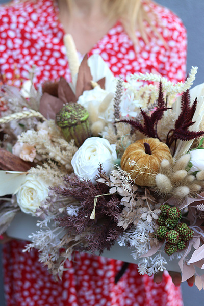 La Guel Autumn, kompozycja kwiatowa na długi blat, wym.32x100x34cm