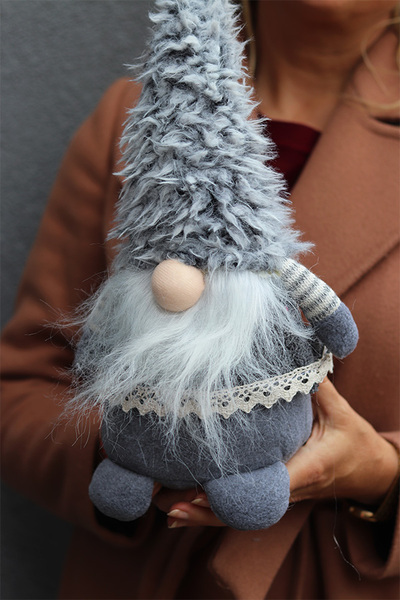 XMAS Grey, figurka świąteczna skrzat