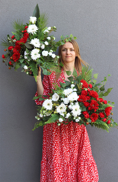 Polska, patriotyczny bukiet nagrobny we wkładzie