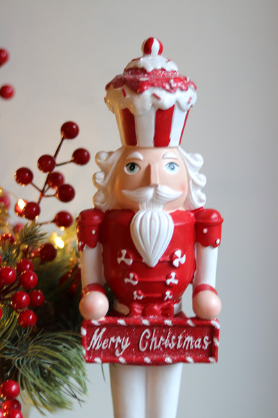 Candy Polonia, figurka bożonarodzeniowa dziadek do orzechów