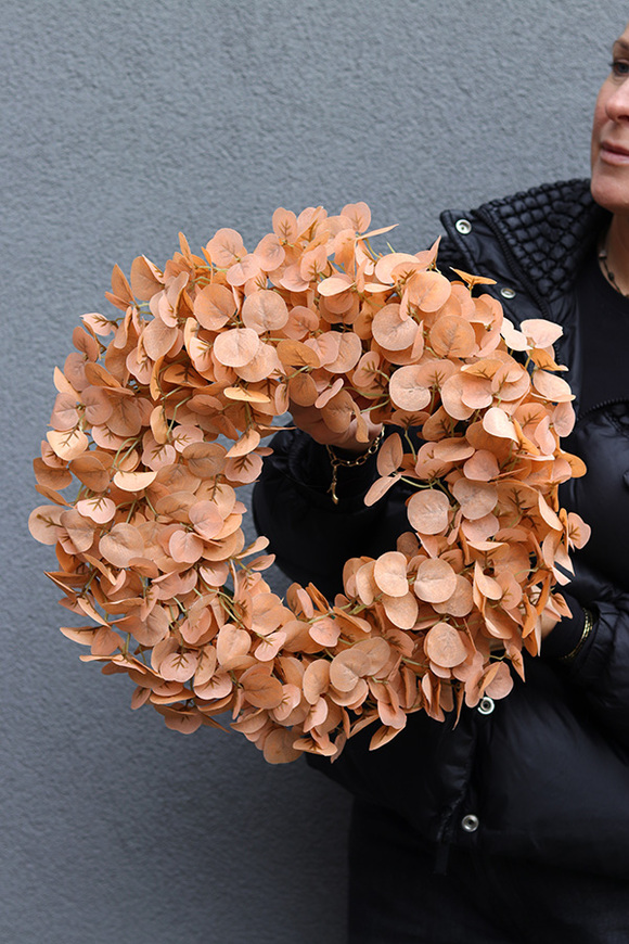 Eucalipto Orange, stylowy bordowy wianek na drzwi