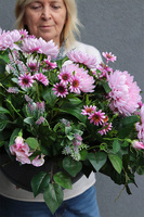 Nerute, kompozycja nagrobna w misie