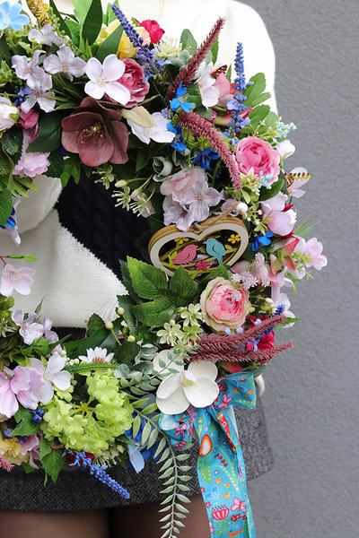 Rabatkowo, kolorowy wianek dekoracyjny