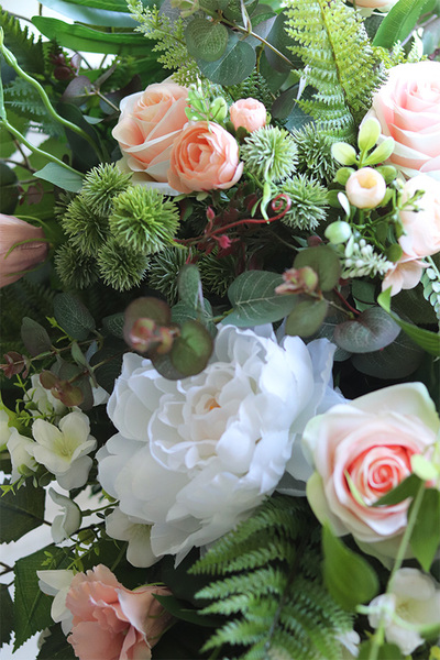 Pinkella, elegancka wiązanka nagrobna