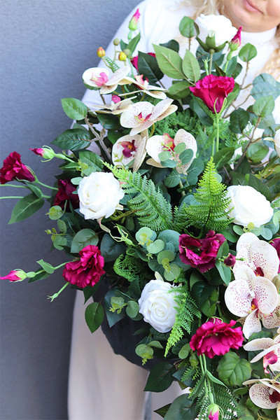 Volcan Medure, kompozycja nagrobna w misie