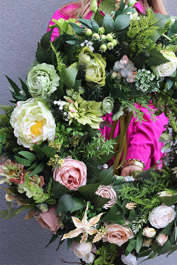 Nerra, duży wieniec nagrobny