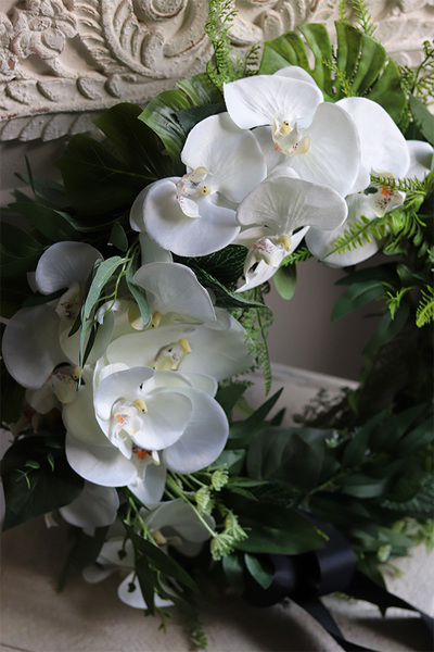 piękny wianek nagrobny Orchideasa