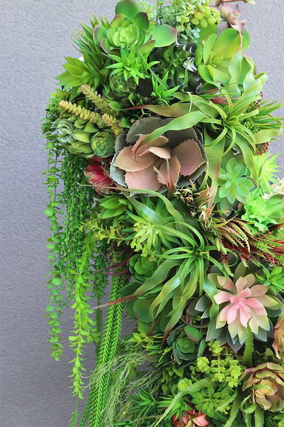 Dalila 1, kompozycja sukulenty do twojej donicy, wym.44x85x35cm