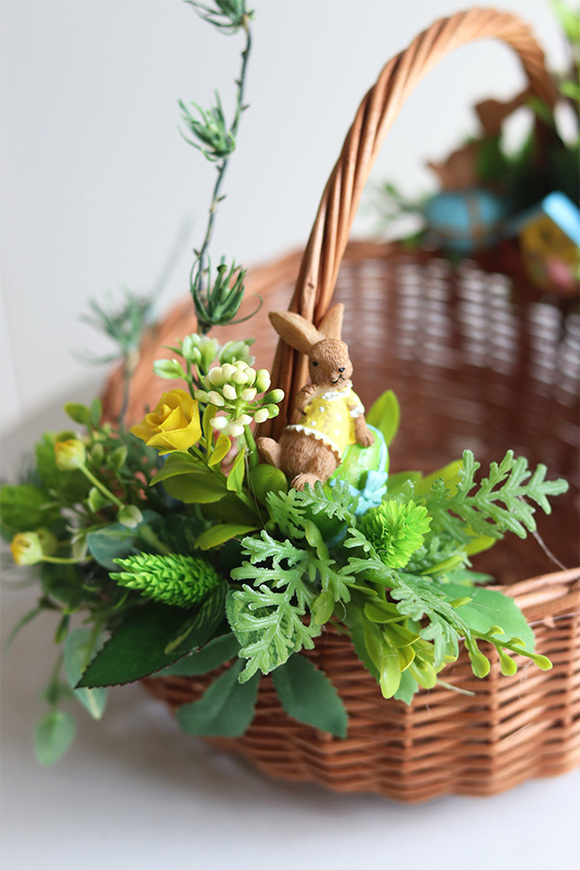 Rozkoszne Zajączki, dwustronnie dekorowany koszyczek wielkanocny
