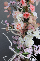 Primavera London Delicate, kwiatowa girlanda dekoracyjna