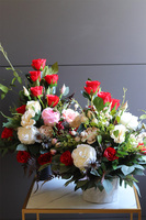 Harisa Felinata, bukiet nagrobny we wkładzie do wazonu