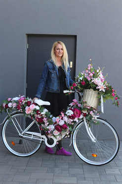 Bicycletta Terrensja, rower z dekoracją kwiatową 