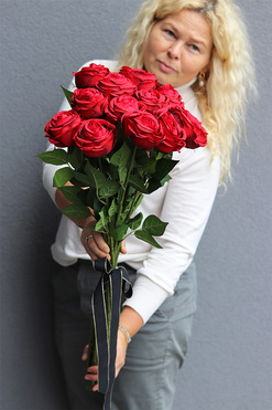 bukiet nagrobny, Czerwone Róże, 12 sztuk, dł.63cm