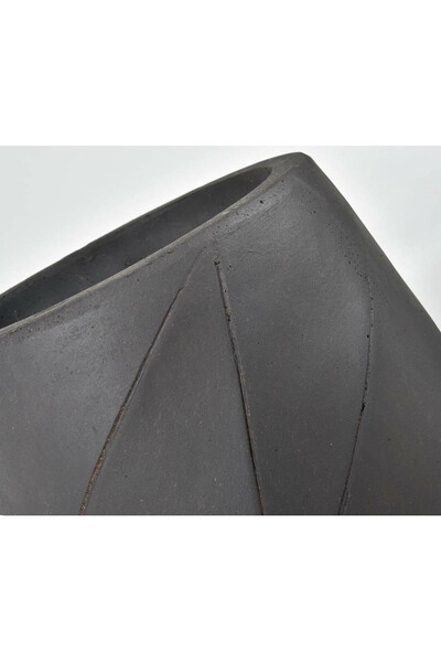 Modern Black 1A, wazon osłonka, czarna