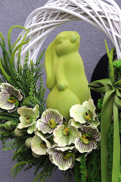 Bunny Green, wiosenny wianek z zajączkiem