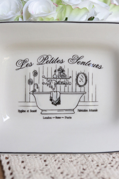 Les Petites Jenteurs, ceramiczny zestaw łazienkowy