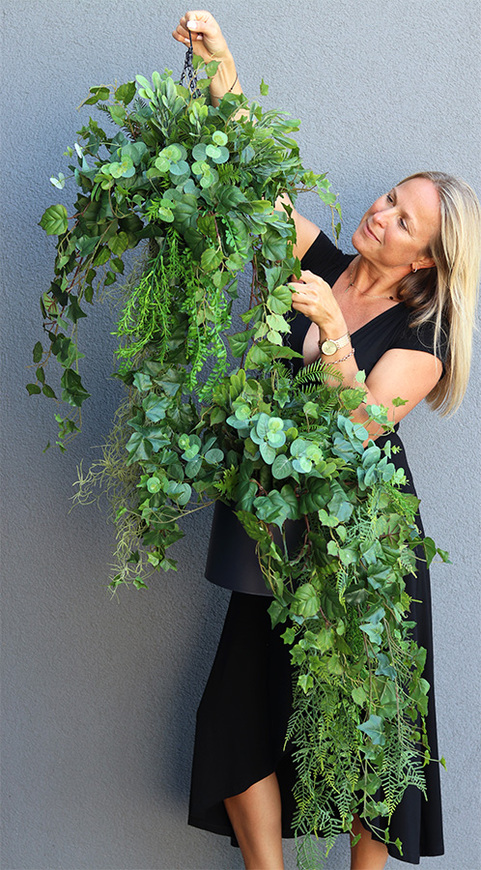 Greeneda Moni, zielona kompozycja wisząca