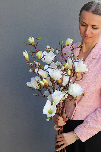 Magnolia Spring, sztuczny kwiat na gałązce