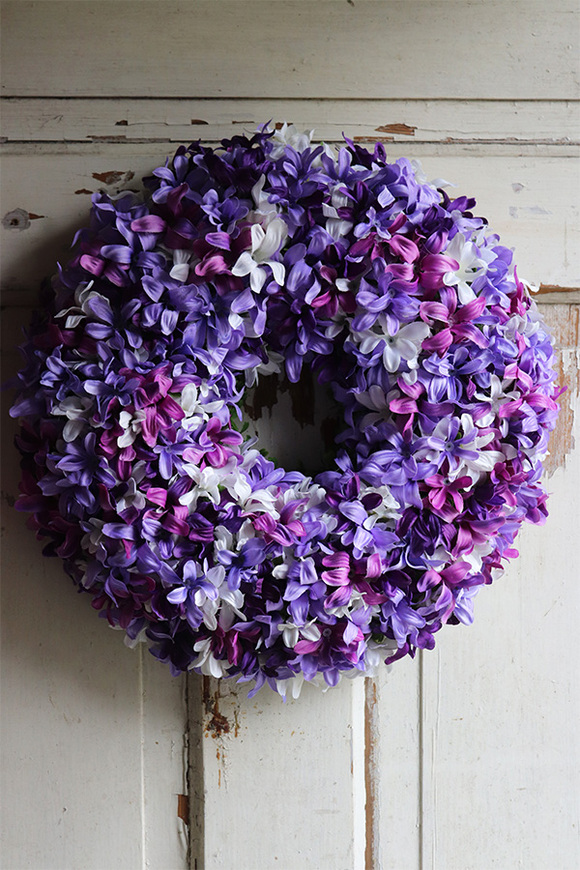 Hiacinte, bogaty wianek na drzwi z fioletowych hiacyntów, śr.38cm 