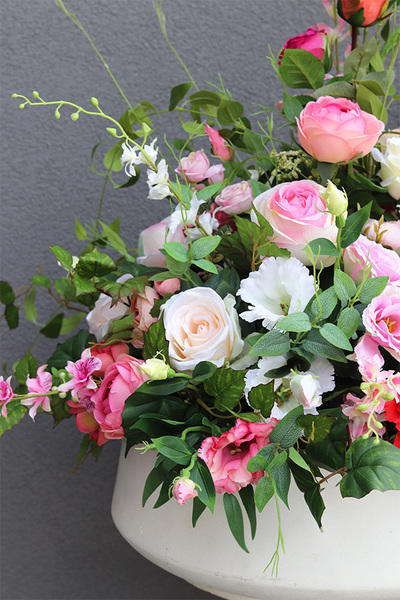 Harletta, kompozycja nagrobna w misie Klienta, wym.77x72cm 