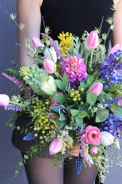 Wiosna with tenDOM 3, flowerbox z tulipanami i hiacyntami