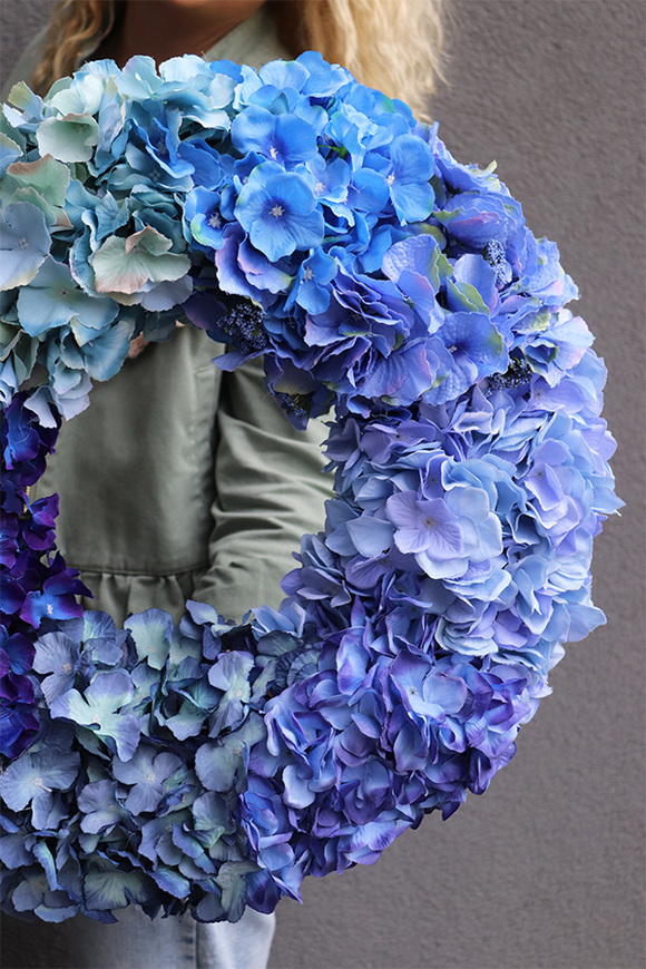 Blue Hydrangea, wysokiej jakości wianek z hortensjami
