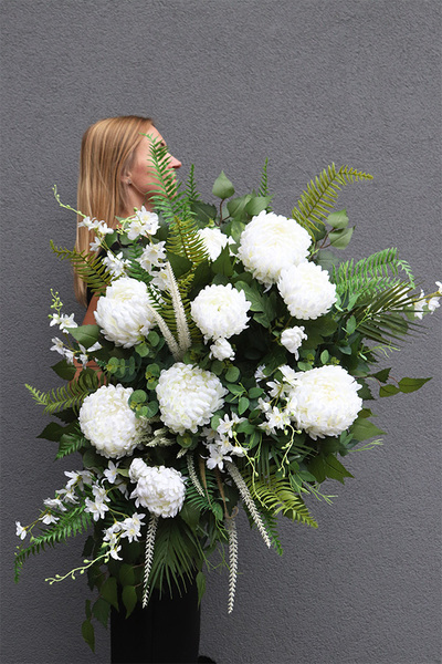 Biała Electra Thai, komplet dekoracji nagrobnych