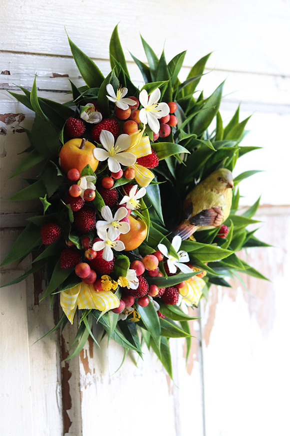 czerwono-żółty wianek z owocami, Strawberry Jazz, śr.28cm 