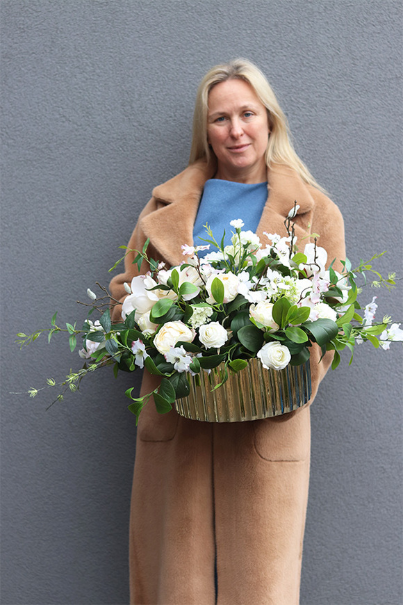 Goldenilla Big, kompozycja kwiatowa