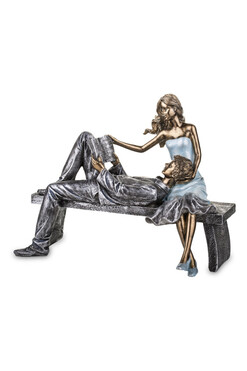 figurka Para Zakochanych na Ławeczce, wym.18x22.5cm
