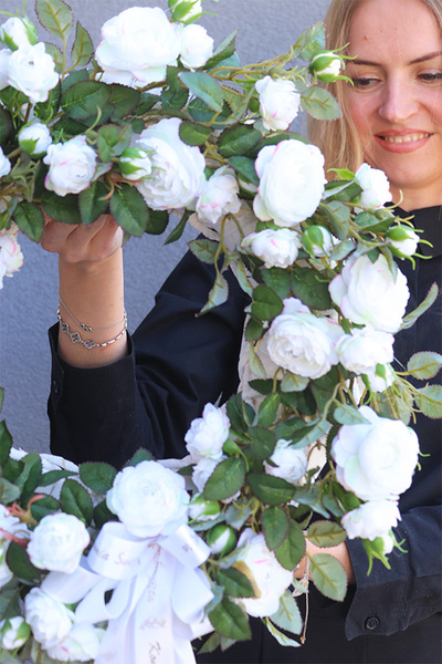 Komunia Święta, wianek z białymi kwiatami, śr.42cm