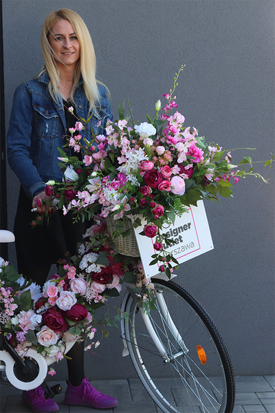 Bicycletta Terransja, kwiatowa dekoracja roweru 